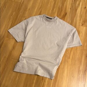 Essentials Beige Short Sleeve Tee Classic Crew Like New